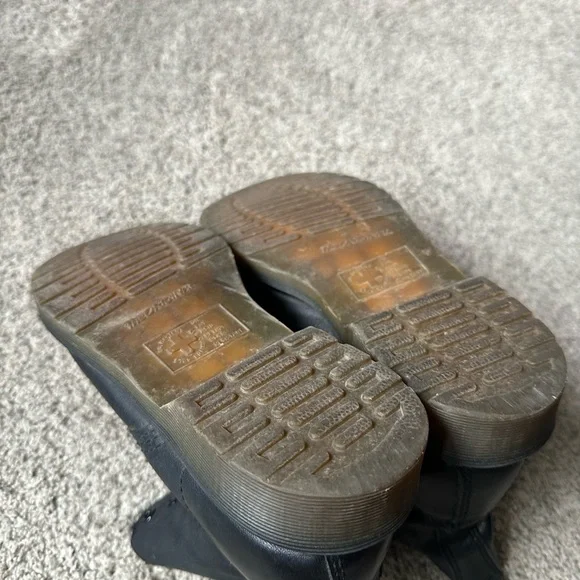 Doc Marten’s 6” Black Leather Lace-Up Boots - Picture 10 of 10